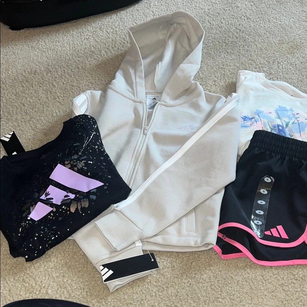 Adidas  girls bundle size M10/12